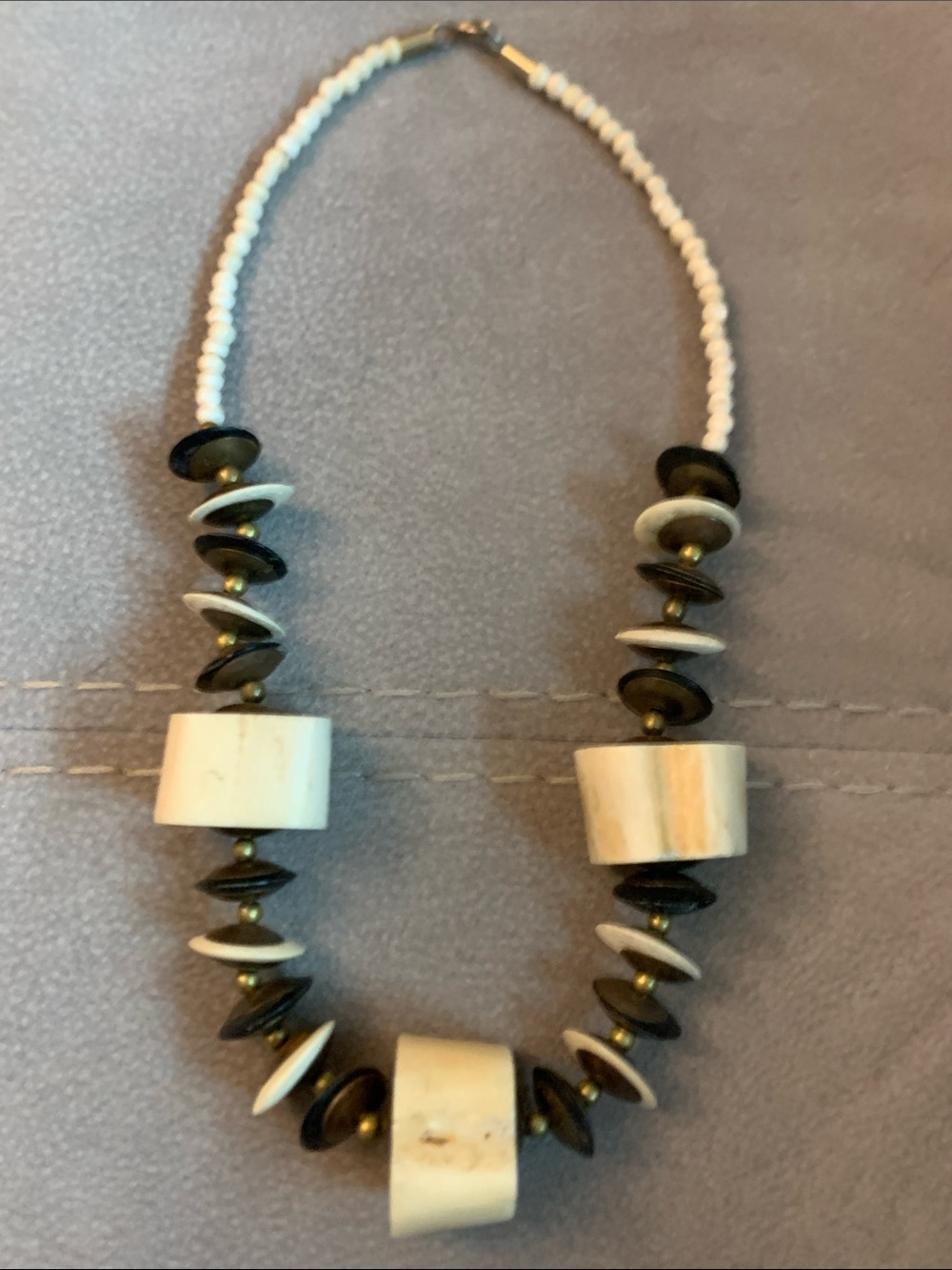 Vintage 60sNeutral White & Black Beaded Statement Necklace